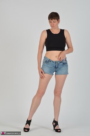 TAC Amateurs invite you to explore a free photos with girl child xxx gallery 271759