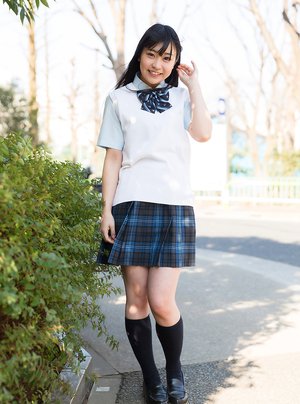 After School invites you to browse their free photos with Minano Ai demonstrating perfect body